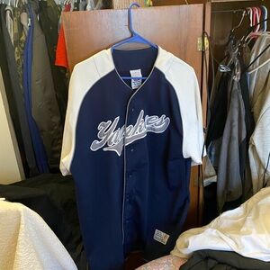 Yankees jersey